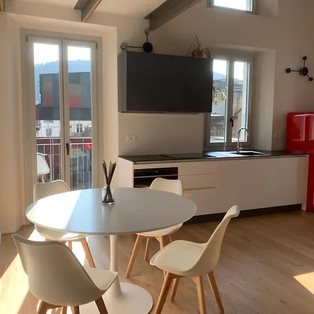 Spazio Perlasca 3 - شقة *