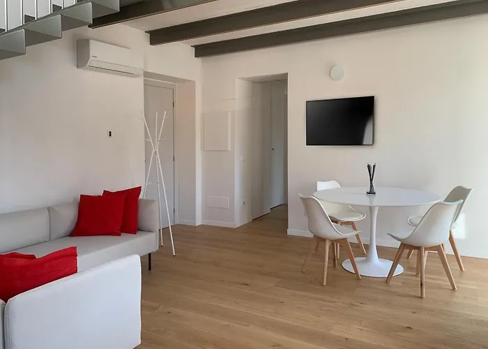 Spazio Perlasca 3 - *